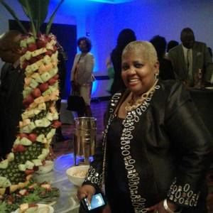 Meet your Posher, Julia